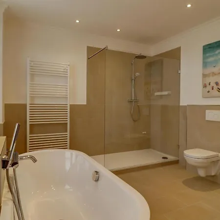 Apartment Johanna App 3 - Großzügiges Mit Balkon&weitblick über Den Niendorfer Hafen