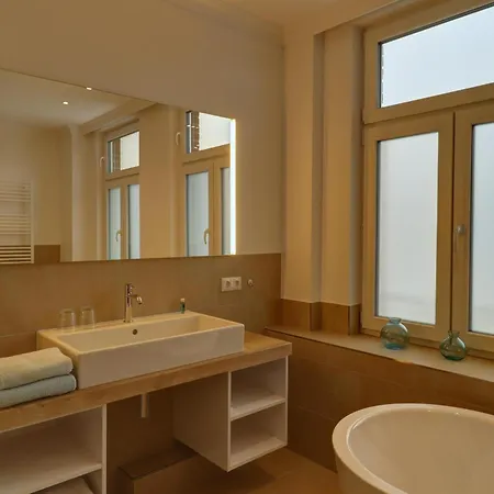 Johanna App 3 - Grosszuegiges Mit Balkon & Weitblick Ueber Den Niendorfer Hafen Apartmán