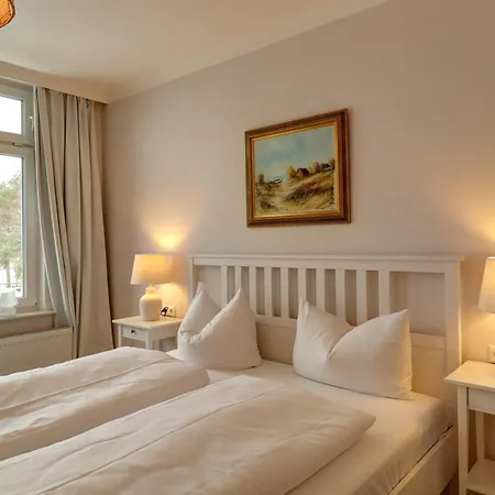 Johanna App 3 - Grosszuegiges Mit Balkon & Weitblick Ueber Den Niendorfer Hafen Timmendorfer Strand
