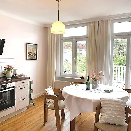 Apartmán Johanna App 3 - Grosszuegiges Mit Balkon & Weitblick Ueber Den Niendorfer Hafen Timmendorfer Strand