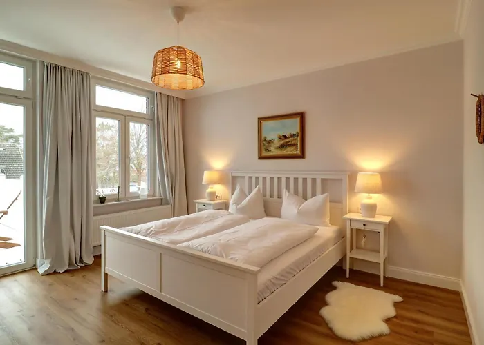 Apartment Johanna App 3 - Grosszuegiges Mit Balkon & Weitblick Ueber Den Niendorfer Hafen Timmendorfer Strand